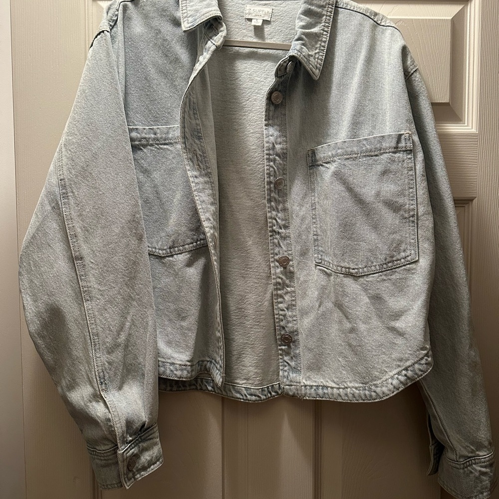 Z Supply Denim Cropped Jean Jacket